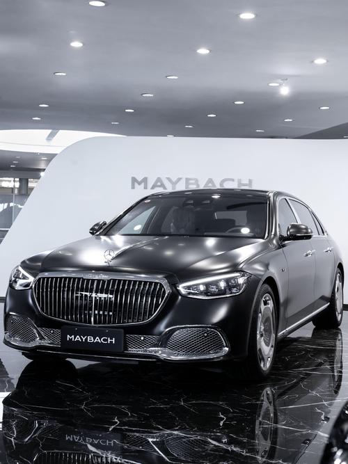 佛山81岚图汽车的售后服务让用户无忧出行，迈巴赫未来的豪华车趋势